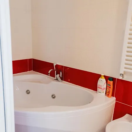 Ampio In Centro Pescaramare * Pescara