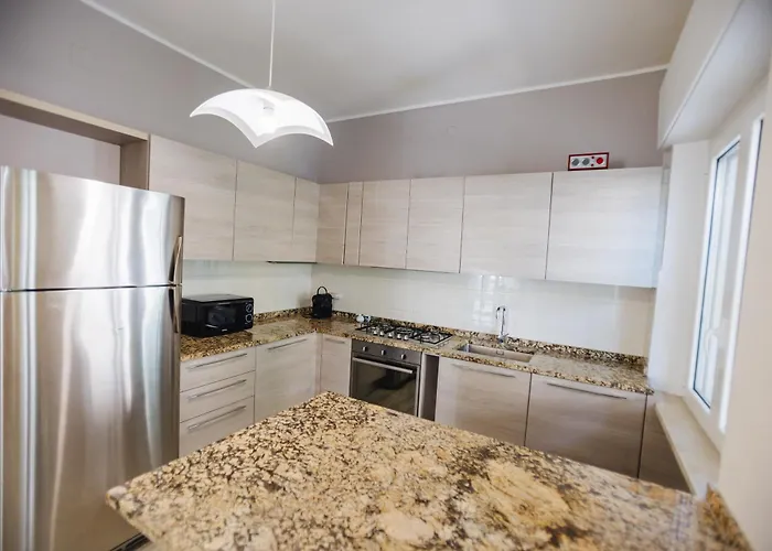 Apartman Ampio In Centro Pescaramare *